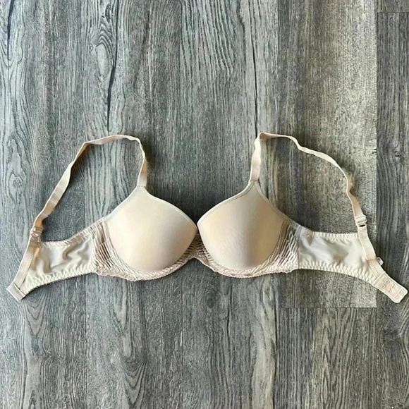 Wacoal Bra White Cream La Femme Contour Bra Size 34D Smooth Contour - Picture 9 of 9